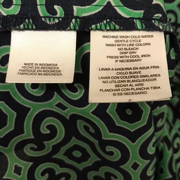 2X Jones New York Green & Navy Print Blouse with Gold Buttons Plus Size - Picture 6 of 6